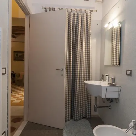 Apartamento Busdraghi Lucca